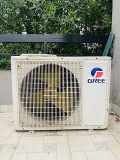 Gree 2 ton Split ac for sale. NORMAL SPLIT. non inverter.