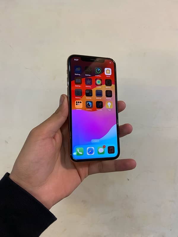 iPhone 11 Pro (non pta non active ) fu onic Scom life time working 2