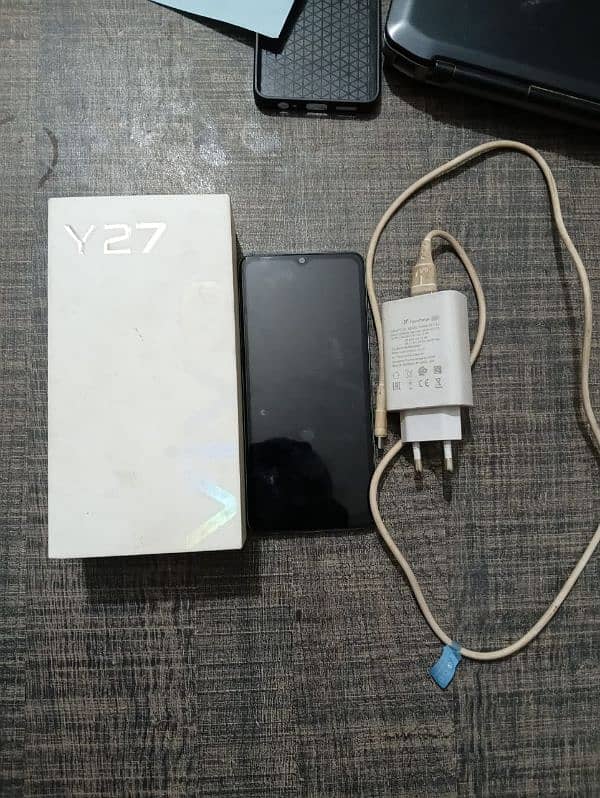 vivo y27 6 BY 128 FOR SALE 2