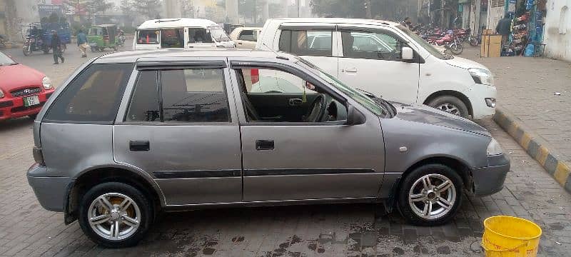 Suzuki Cultus VX 2011 3