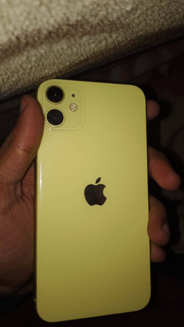 Apple iPhone 11 jv 5