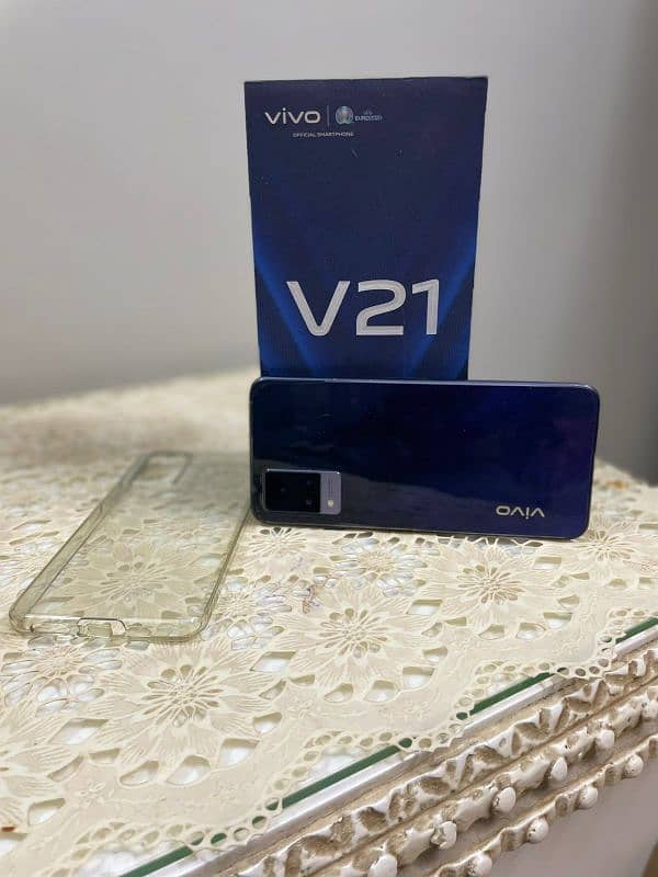 Vivo V21 0