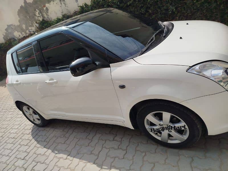 Suzuki Swift 2021 13