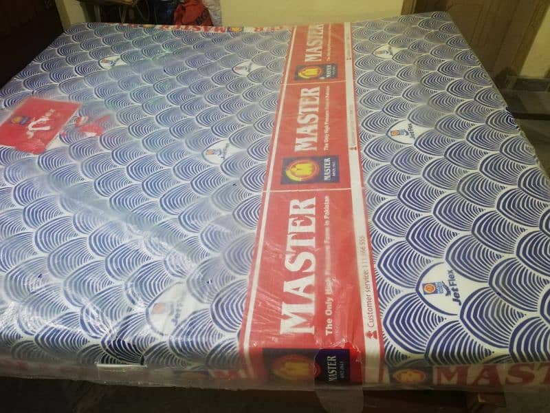 mattress available for king size wooden bed and single beds 1