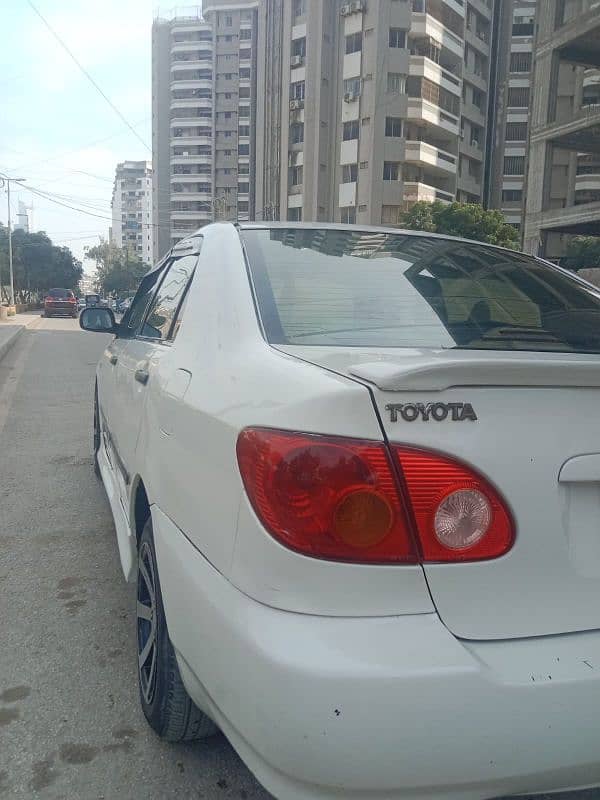 Toyota Corolla GLI 2004(03212728652) 4