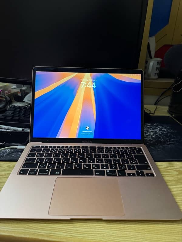 macbook air 2020 intel 1