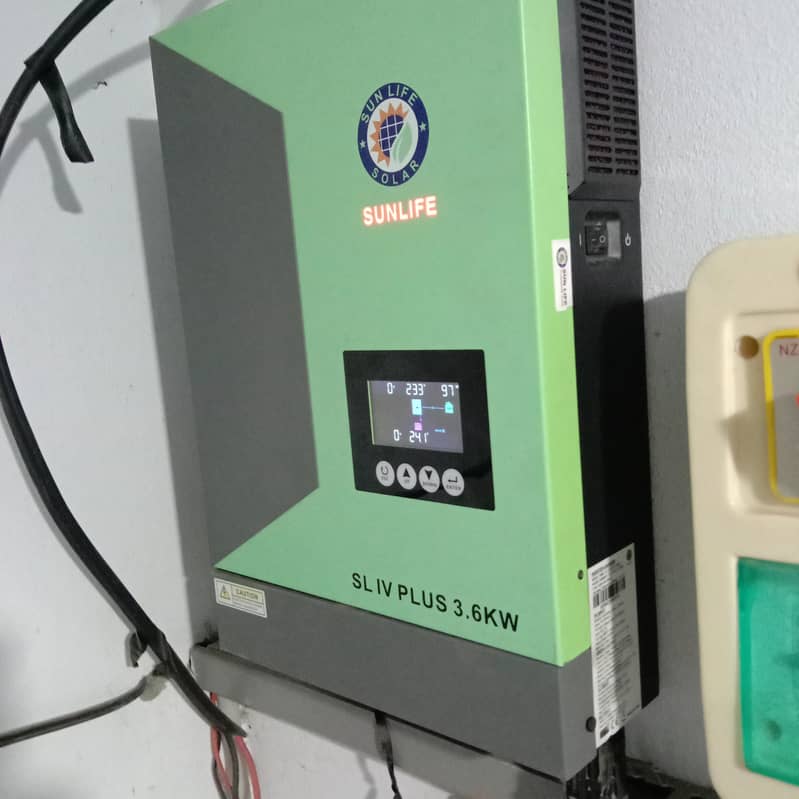 Sunlife hybrid inverter 1