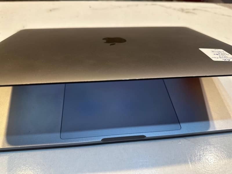 Macbook 2017. . 13 screen/Macbook for sale 5