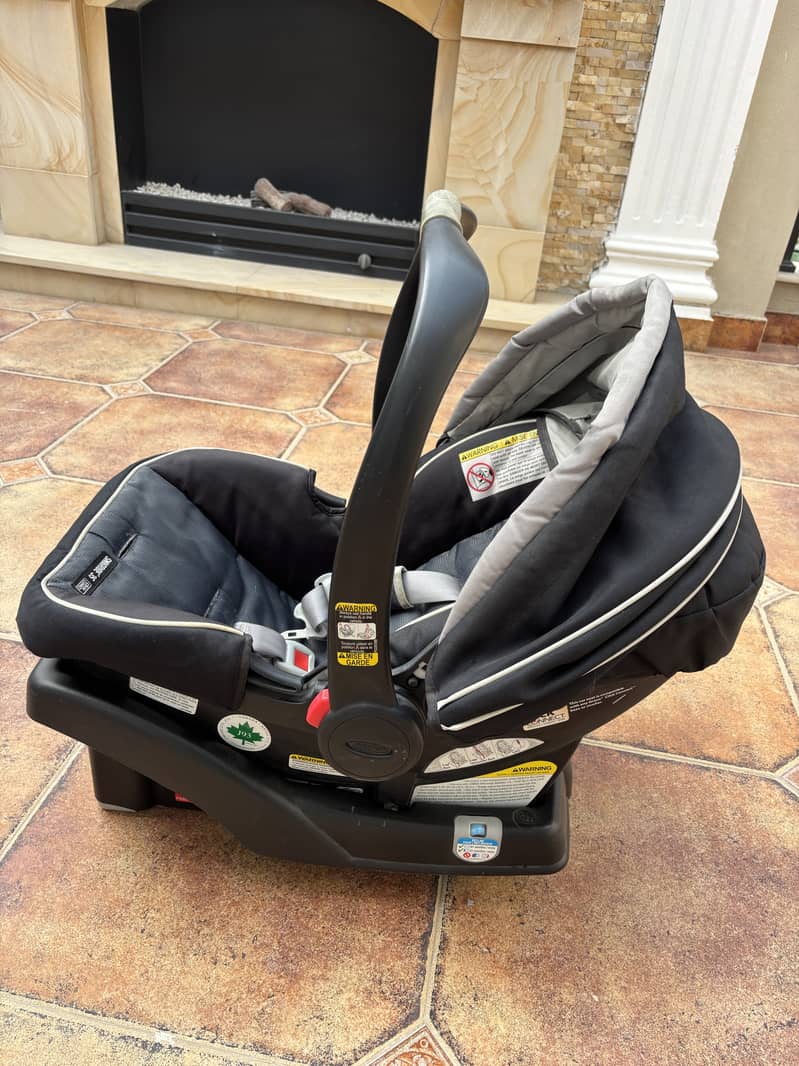 Graco car seat 10