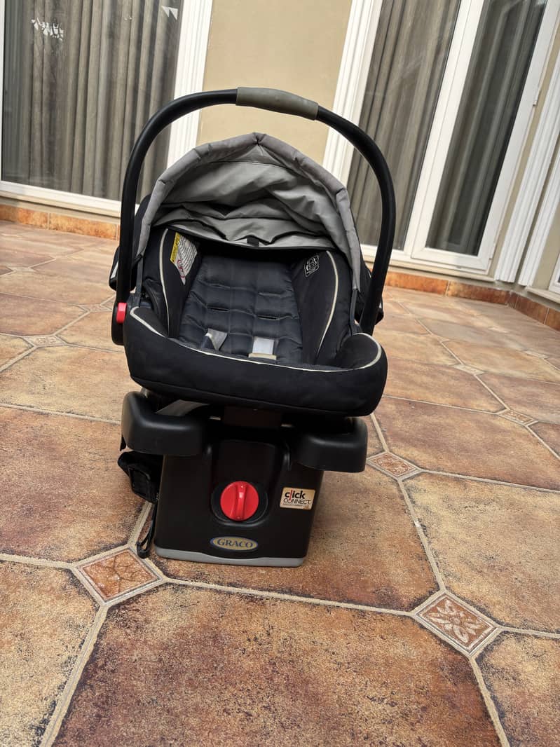 Graco car seat 12