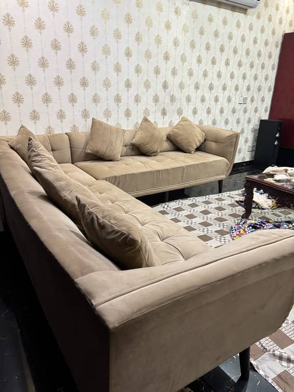 7 seater L shaped Sofa 1