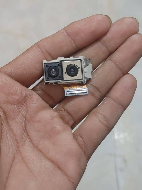 Lg g8 thinq bach camera,front camera, battery or parts without panel 1