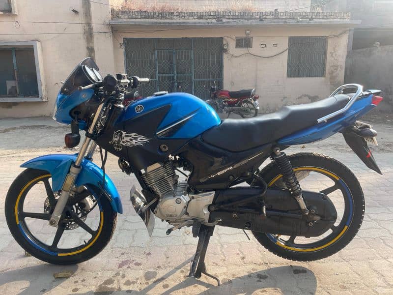 Ybr 125 2015 model watsapp 03101294716 5