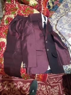 New pent coat 5 pieces. . . 26 size. 11-12 year boy