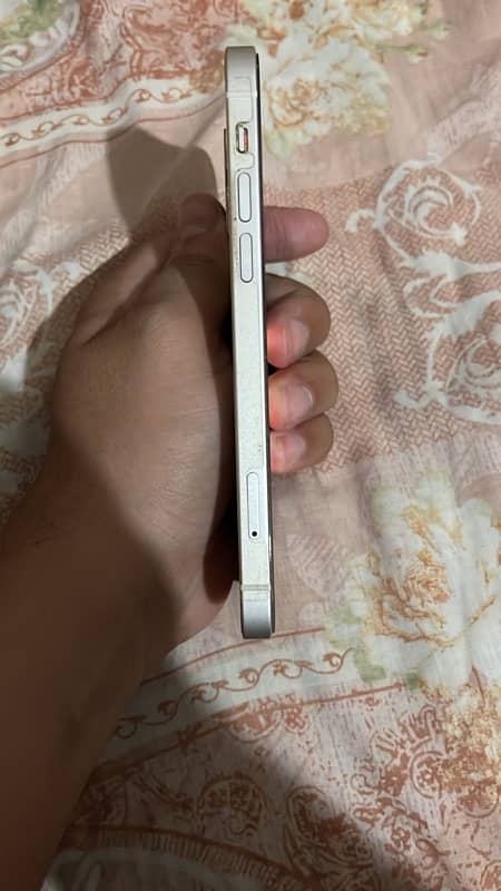 iPhone 12 128 GB WHITE NON PTA 10/10 2