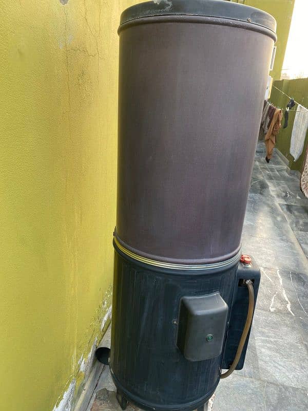 Dual Electric and Gas Geyser Almost New گیزر 1