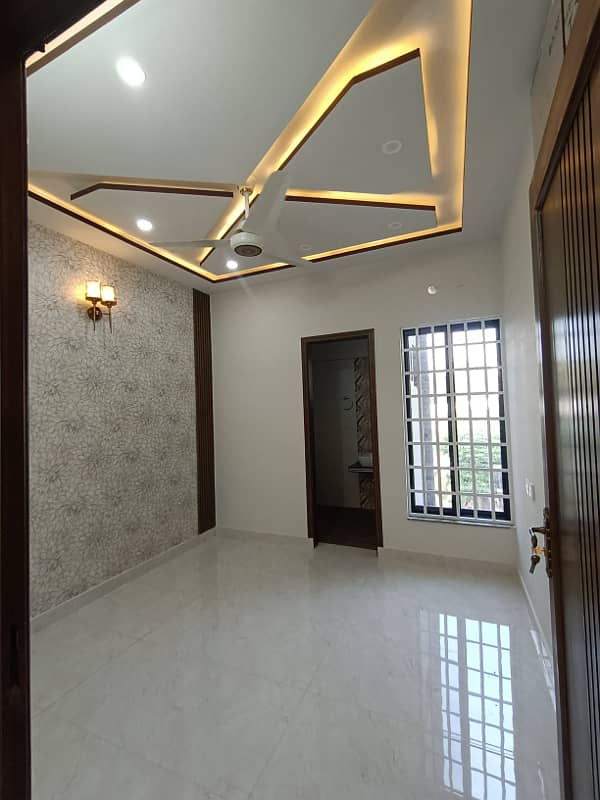 5 Marla Triple Storey House For SALE In Johar Town Hot Location 15