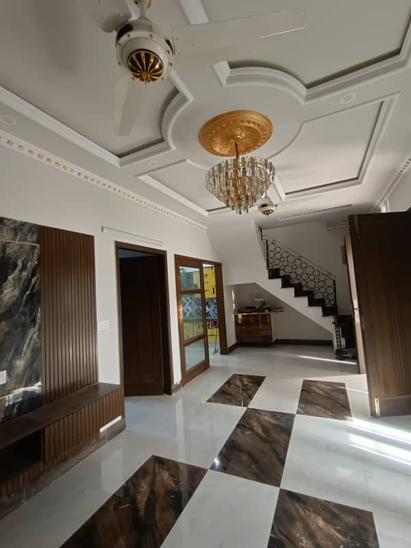 5 Marla Triple Storey House For SALE In Johar Town Hot Location 22