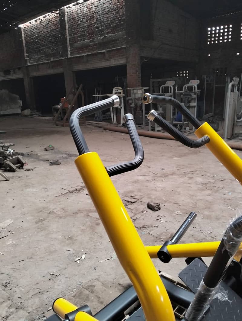 Exercise cycle/ gym machines/ gym equipments 8