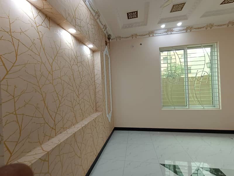 5 Marla Brand New Spanish Very Very Beautiful Luxury House For SALE In Johar Town Phase-2 Very Super Hot Ideal Location Walking Distance To Emporium Mall or Lahore Expo Center 9