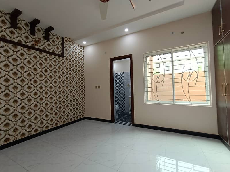 5 Marla Brand New Spanish Very Very Beautiful Luxury House For SALE In Johar Town Phase-2 Very Super Hot Ideal Location Walking Distance To Emporium Mall or Lahore Expo Center 14