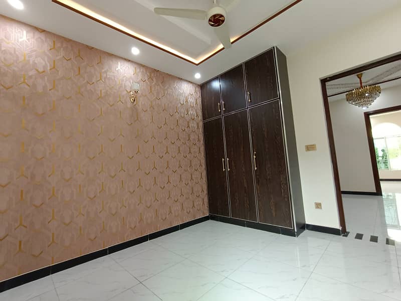 5 Marla Brand New Spanish Very Very Beautiful Luxury House For SALE In Johar Town Phase-2 Very Super Hot Ideal Location Walking Distance To Emporium Mall or Lahore Expo Center 20