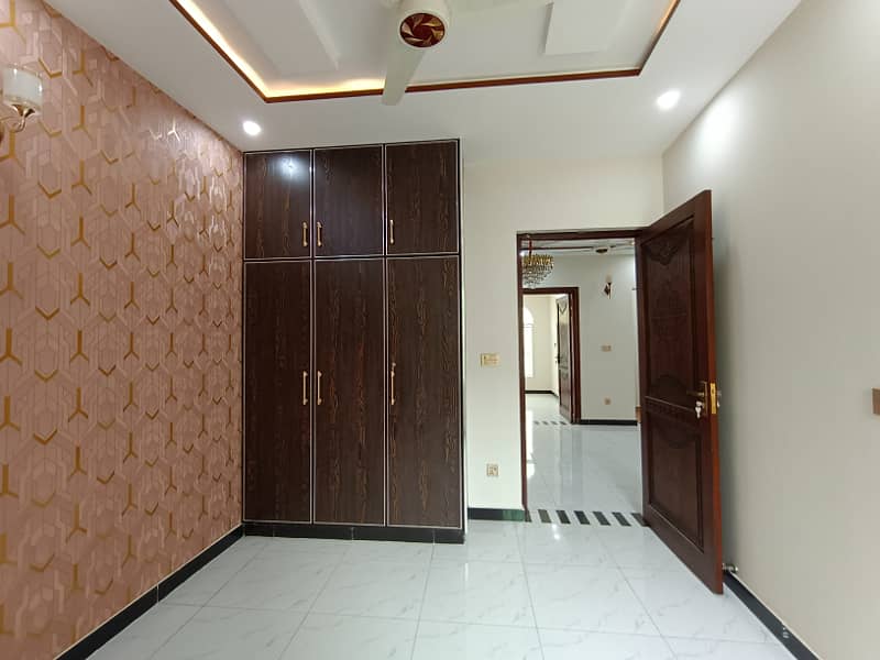 5 Marla Brand New Spanish Very Very Beautiful Luxury House For SALE In Johar Town Phase-2 Very Super Hot Ideal Location Walking Distance To Emporium Mall or Lahore Expo Center 23