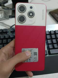 8/256 50mp Front 32mp 5000Mah