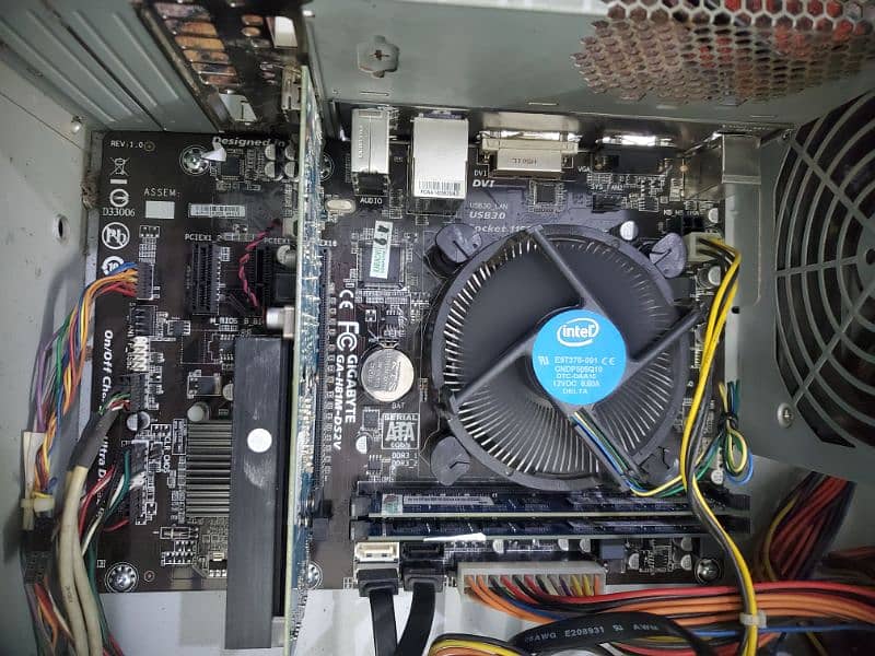 i7 4th + Gt 1030 Gaming pc 0