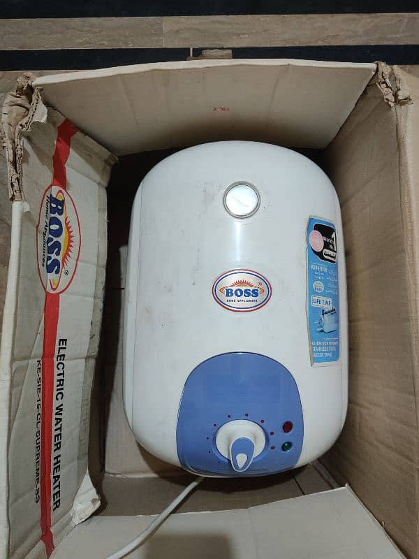 Boss Electric Geyser 15 Liter Stainless steel tank 0