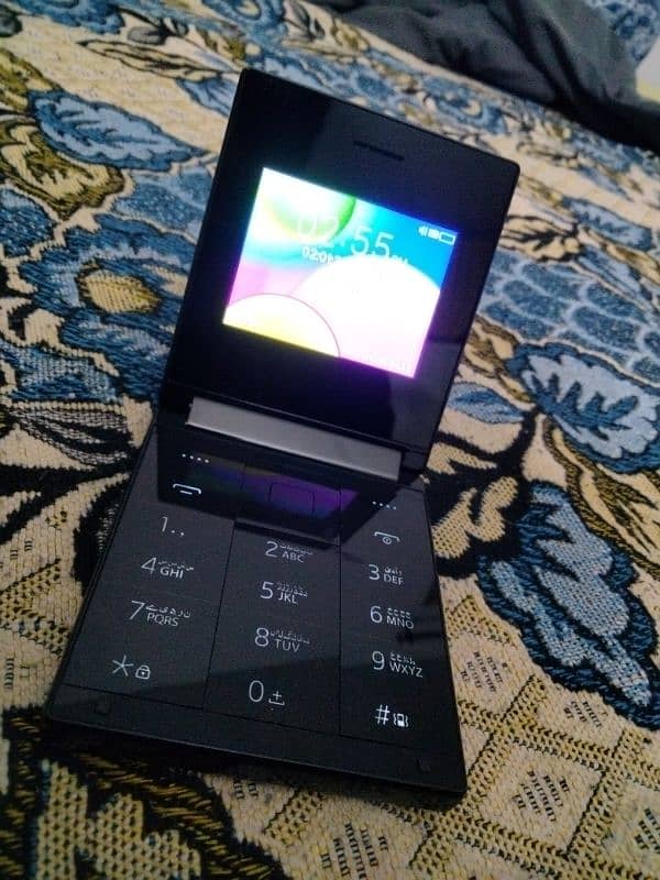 itel flip 1 phone 10/10 condition 0