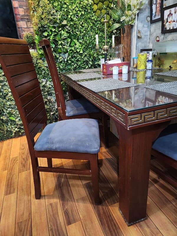 Dining Table With 6 Chairs 2