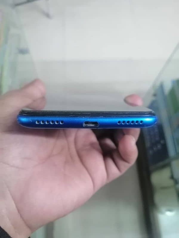 Huawei Y7 Prime 2019 4