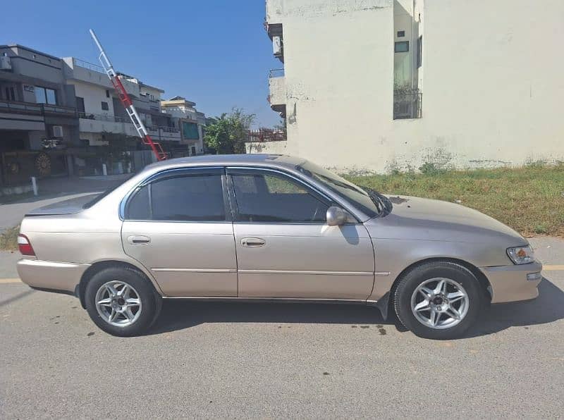 Toyota Corolla XE limited japany 03349991613 6