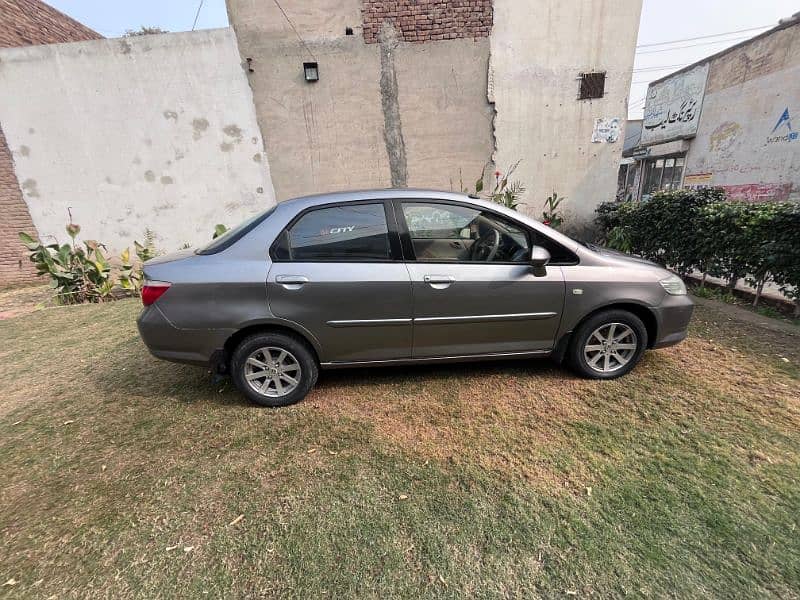 Honda City IDSI 2008 3