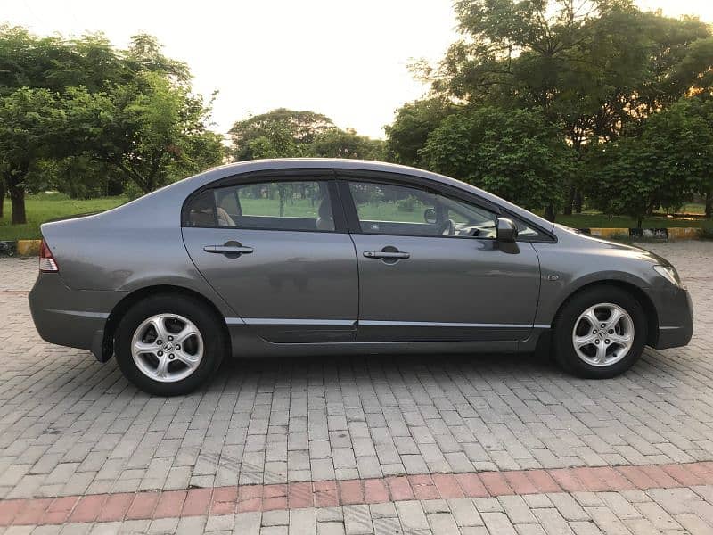 Honda Civic VTi 2010 5