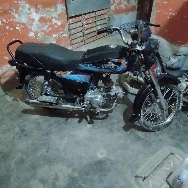 exchange karni ha 125 honda ho 17 16 Ka model ho 4