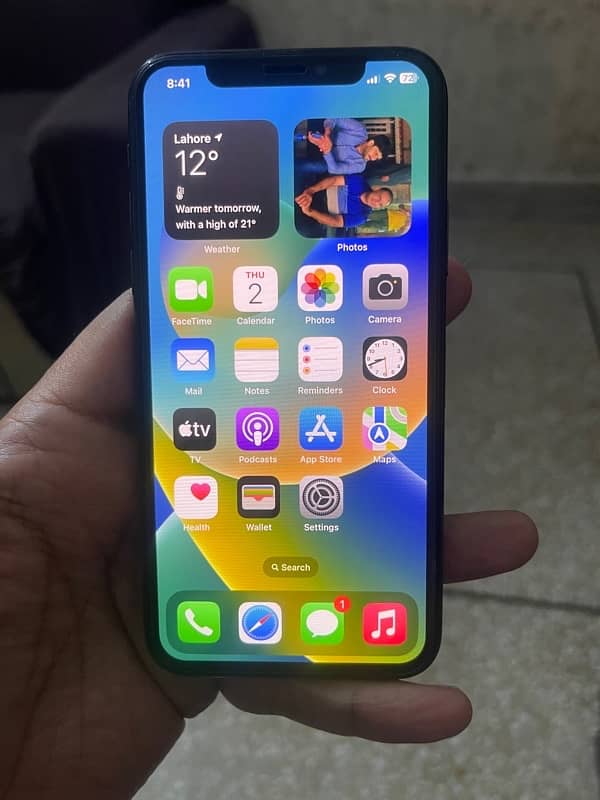 iPhone X 64GB Better Condition 9.5/10 1