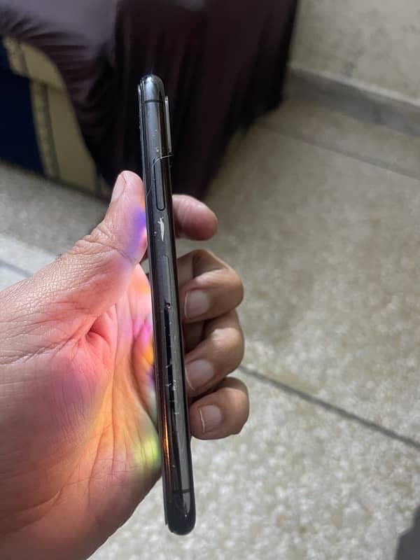 iPhone X 64GB Better Condition 9.5/10 8