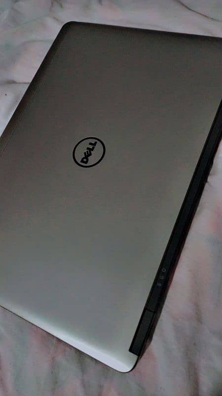 LAPTOP CORE I 5 4th GENERATION 0