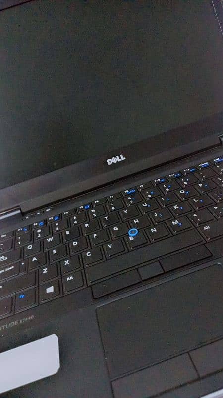 LAPTOP CORE I 5 4th GENERATION 1