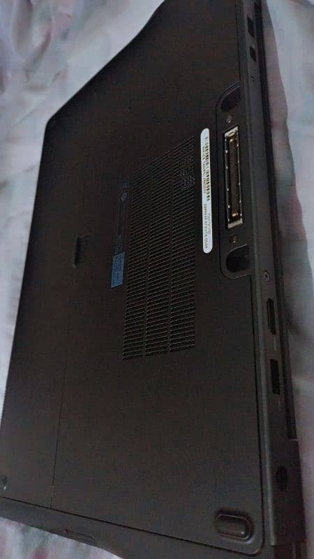 LAPTOP CORE I 5 4th GENERATION 3