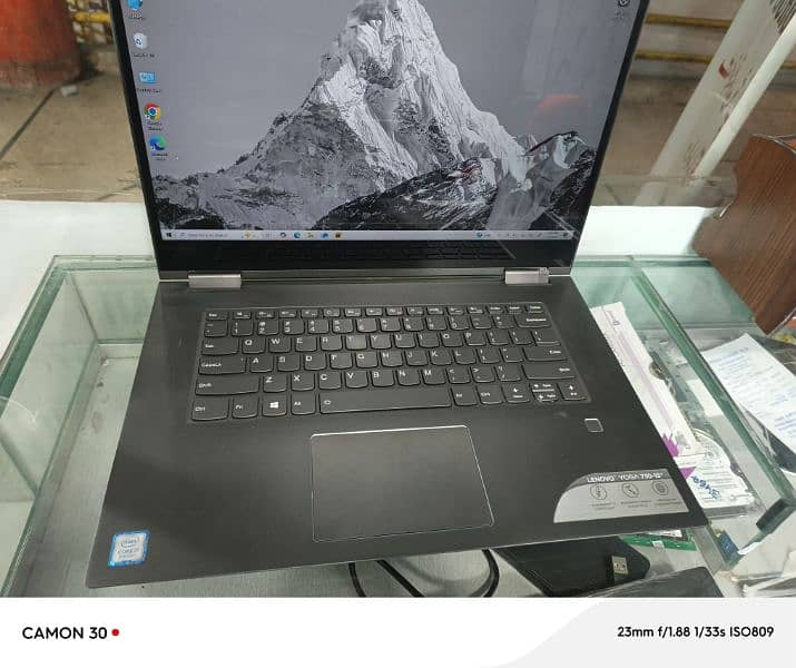 Lenovo Yoga 730-15 1