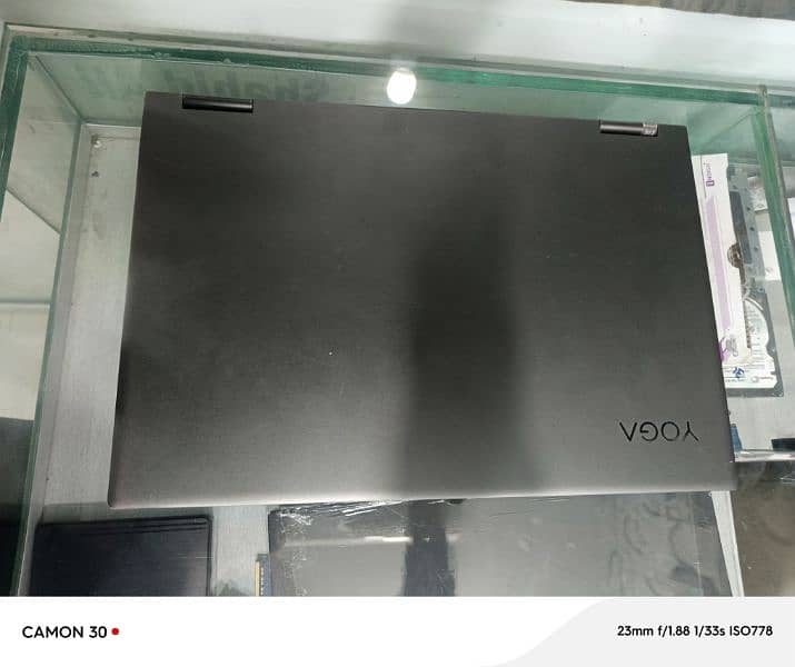 Lenovo Yoga 730-15 2