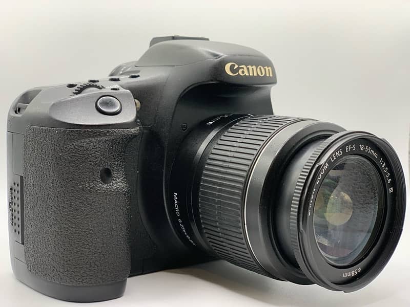 DSLR Canon 7D With Lens Contact 03212306356 1