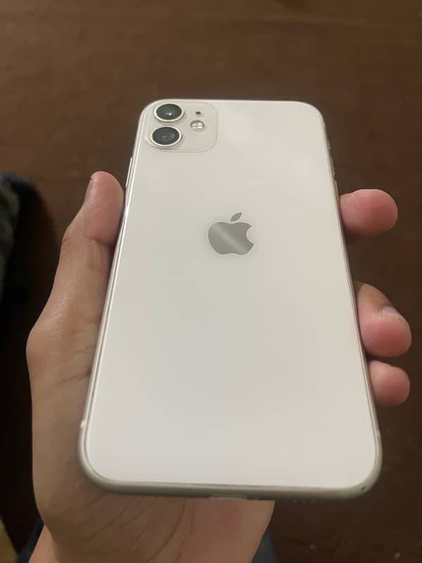 Iphone 11  256 GB pta 2