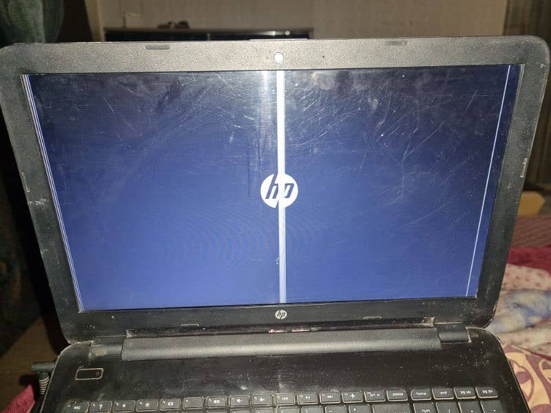 Dell i3 laptop 0