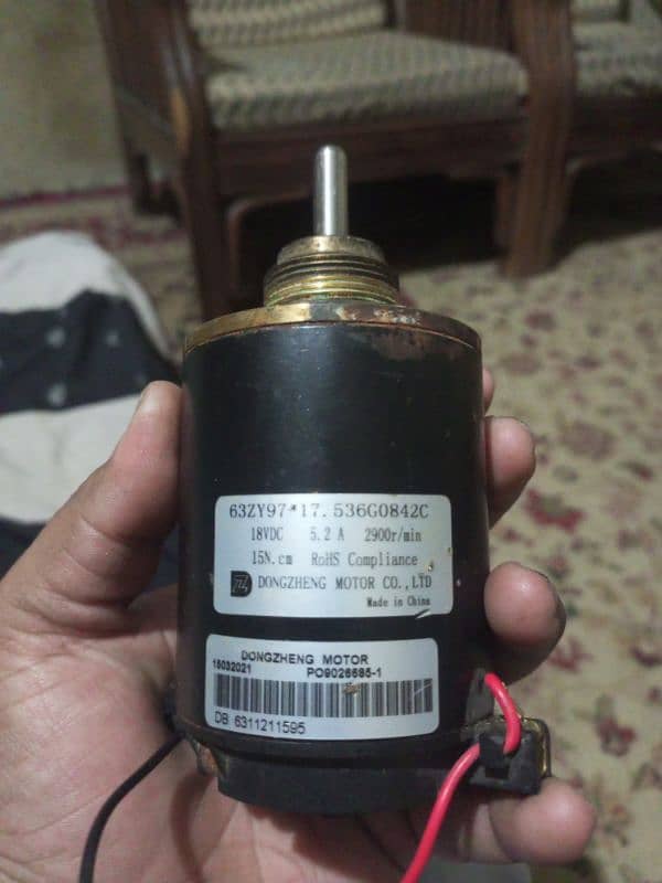 DC motor 18volt 1