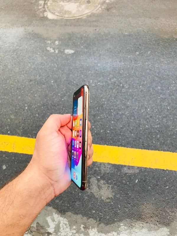 IPhone XS 64 Gb Dual Approved 2