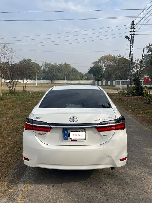 Toyota Corolla Altis 1.6 2017 4